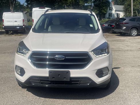 Used 2018 Ford Escape SEL w/ SEL Sport Appearance Package FWD image 12