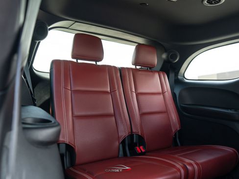 Used 2018 Dodge Durango SRT w/ Technology Group AWD/4WD image 20