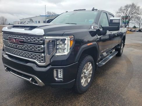 Used 2022 GMC Sierra 2500 Denali w/ Denali Ultimate Package image 3