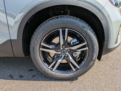 New 2026 Volvo XC40 B5 Core AWD/4WD image 11