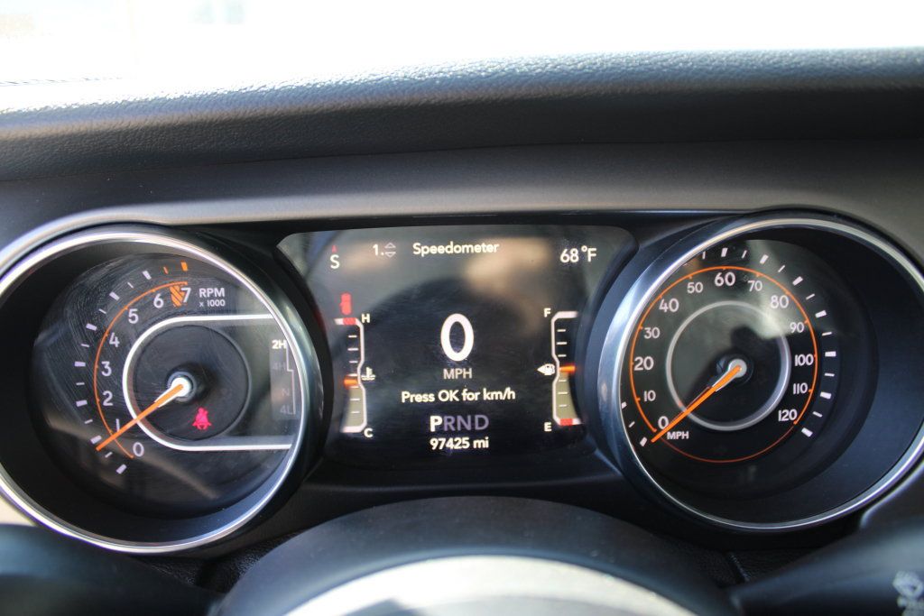 Used 2018 Jeep Wrangler Unlimited Sport S AWD/4WD image 21