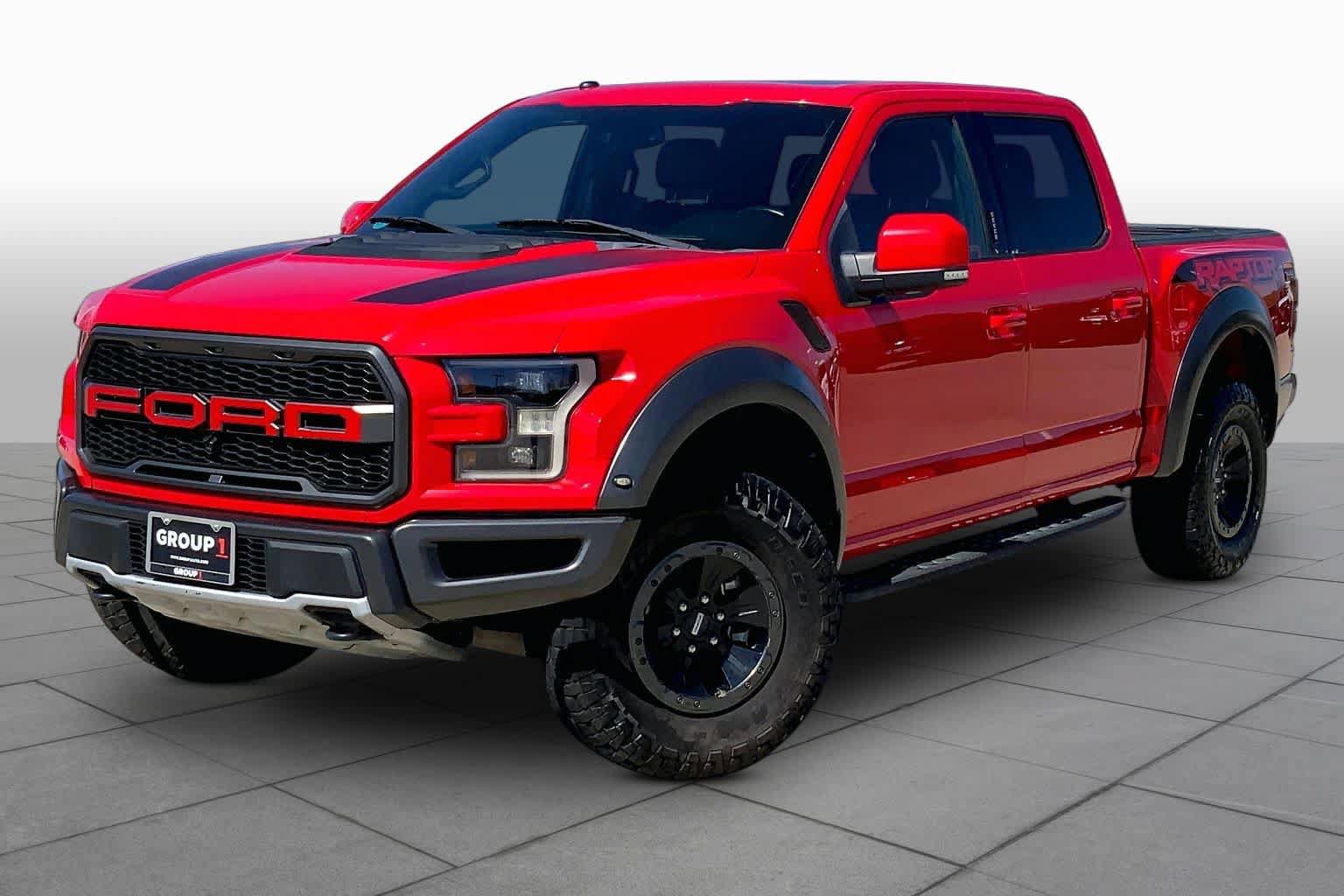 Used 2018 Ford F150 Raptor w/ Equipment Group 802A Luxury AWD/4WD image 2
