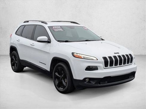 Used 2017 Jeep Cherokee High Altitude w/ Luxury Group image 3