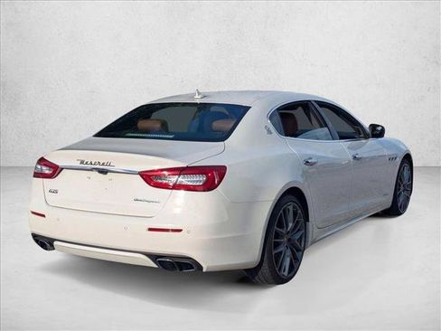 Used 2018 Maserati Quattroporte GTS GranLusso RWD image 5