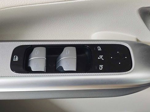 Certified 2024 Mercedes-Benz GLC 300 GLC 300 image 24