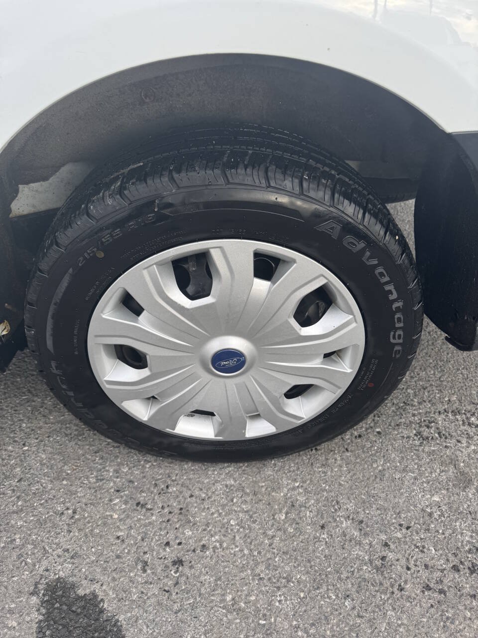 Used 2019 Ford Transit Connect XL FWD image 32