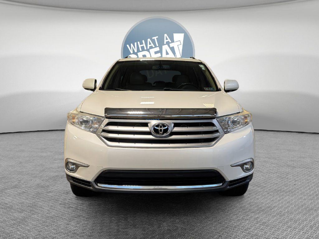 Used 2013 Toyota Highlander Limited AWD/4WD image 9