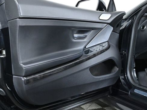 Used 2017 BMW 650i xDrive Convertible image 32