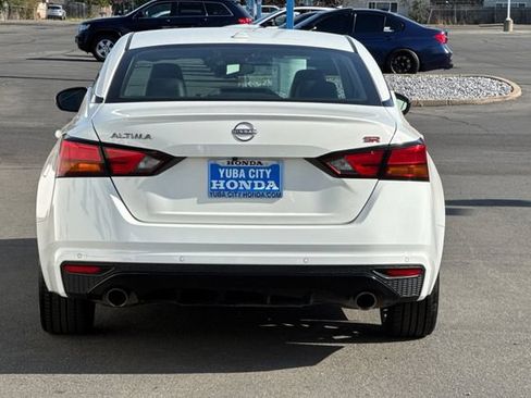 Used 2025 Nissan Altima 2.5 SR FWD image 5
