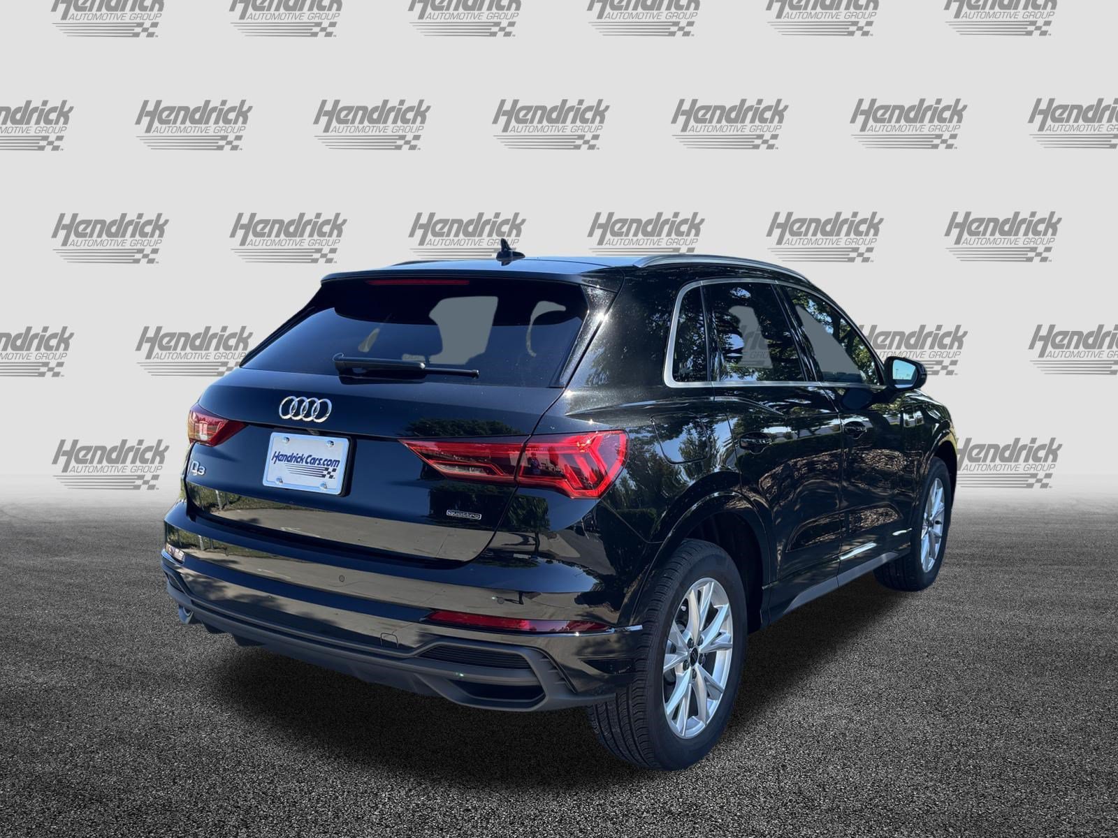 Used 2025 Audi Q3 2.0T Premium Plus w/ Premium Plus Package AWD/4WD image 10