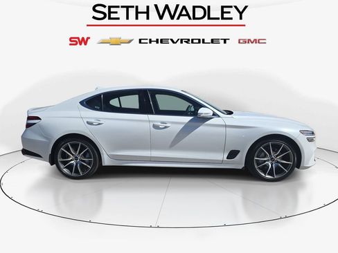 Used 2025 Genesis G70 2.5T RWD image 5