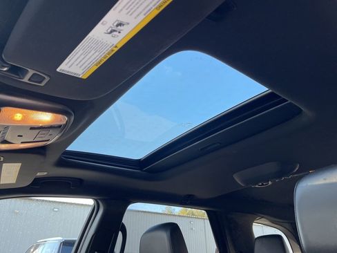 Used 2024 Dodge Durango GT image 20