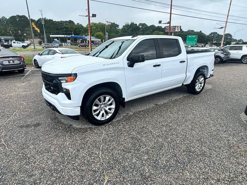 Used 2022 Chevrolet Silverado 1500 Custom RWD image 7
