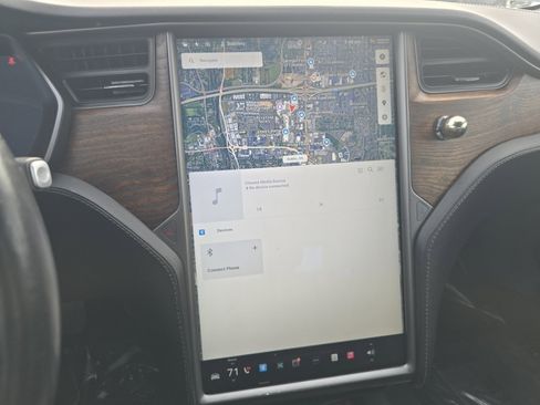 Used 2021 Tesla Model S Long Range Plus image 32