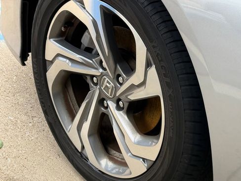 Used 2018 Honda Accord EX-L image 5