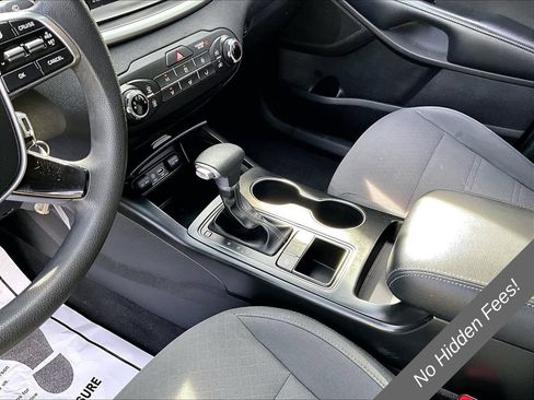Used 2019 Kia Sorento AWD image 12