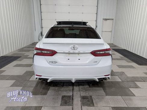 Used 2023 Toyota Camry XSE FWD image 3