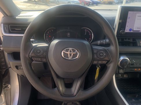 Certified 2023 Toyota RAV4 LE image 17