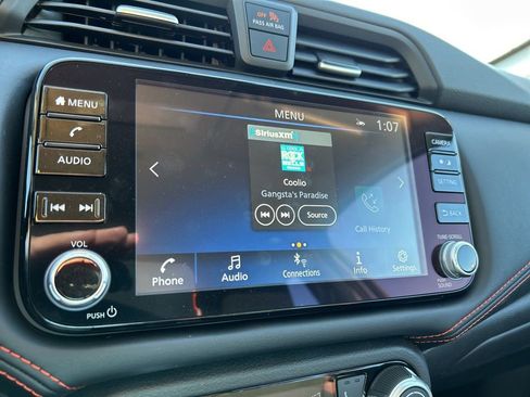 New 2025 Nissan Versa SR w/ Trunk Package image 24