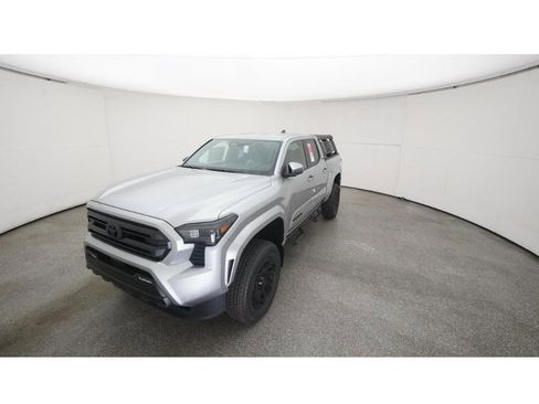 New 2025 Toyota Tacoma SR5 image 16