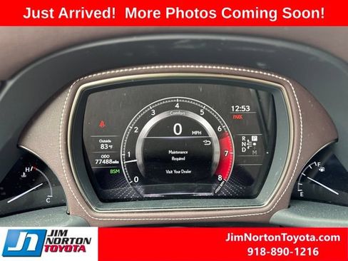 Used 2020 Lexus LS 500 w/ Interior Upgrade Package RWD image 10