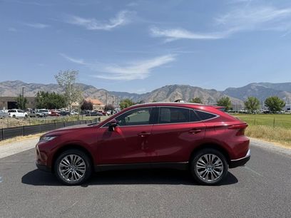 Used 2022 Toyota Venza XLE