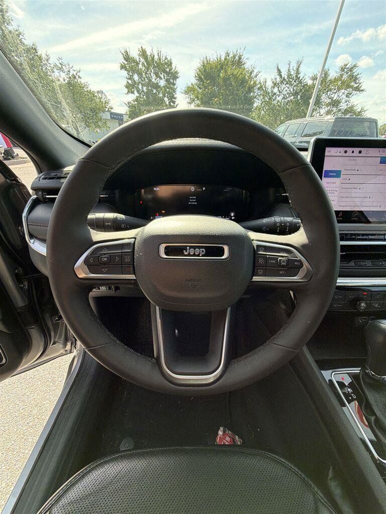 Used 2023 Jeep Compass Limited w/ Elite Group for (Red) Edition AWD/4WD image 12