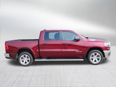 Used 2025 RAM 1500 Big Horn AWD/4WD image 8