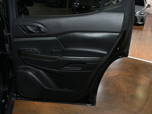 Used 2019 GMC Acadia SLT FWD image 46