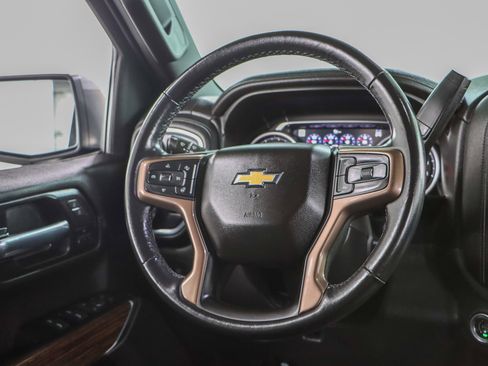 Used 2021 Chevrolet Silverado 1500 High Country w/ Safety Package II image 13