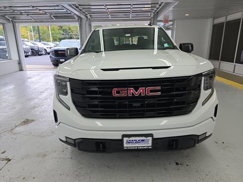 New 2026 GMC Sierra 1500 Elevation w/ Elevation Premium Package image 8