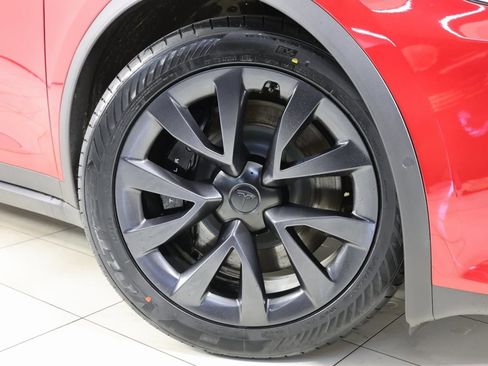 Used 2023 Tesla Model X image 15