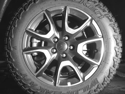 Used 2025 Jeep Compass Trailhawk AWD/4WD image 12