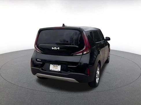 Used 2025 Kia Soul LX w/ LX Technology Package image 14