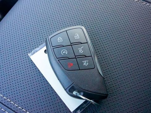 New 2026 GMC Yukon XL Elevation w/ Elevation Premium Package AWD/4WD image 28