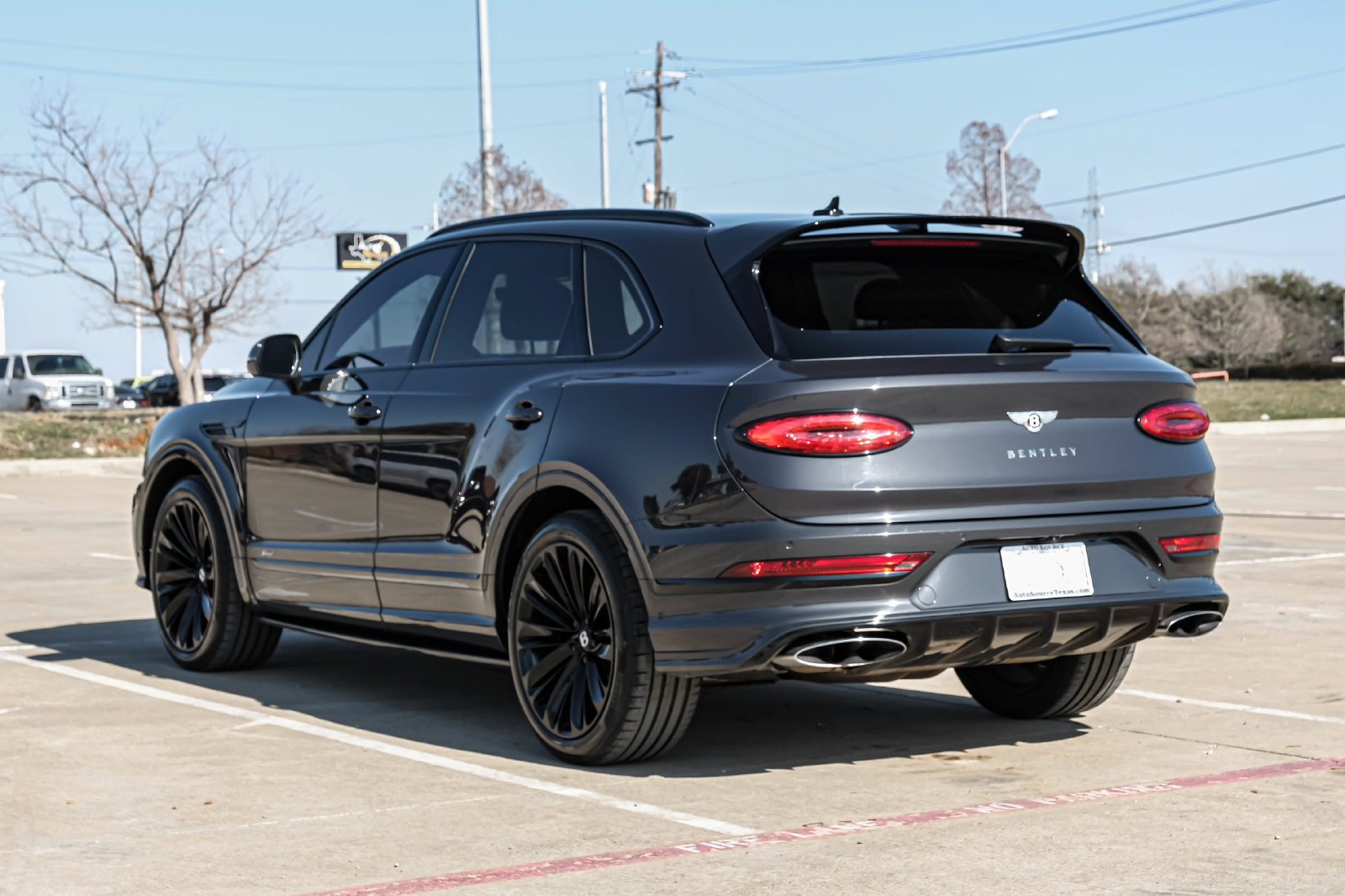 Used 2021 Bentley Bentayga Speed AWD/4WD image 11