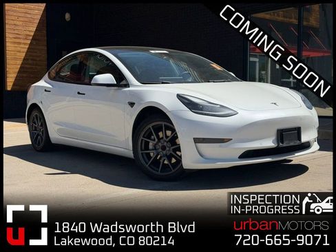 Used 2022 Tesla Model 3 RWD image 1