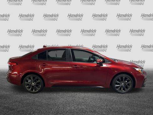 Used 2024 Toyota Corolla SE w/ SE Premium Package FWD image 11
