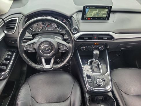 Used 2018 MAZDA CX-9 Touring image 4
