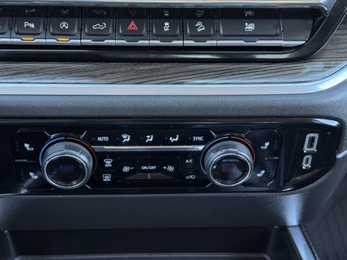 Used 2022 Chevrolet Silverado 1500 RST image 20