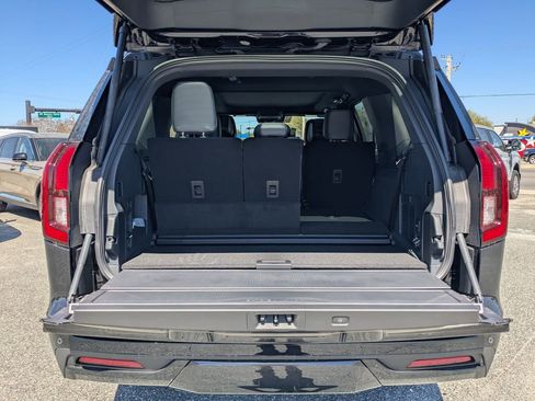 New 2026 Ford Expedition Platinum w/ Stealth Appearance Package image 11