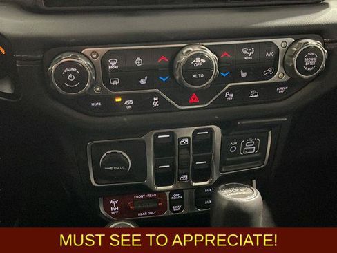 Used 2024 Jeep Wrangler Unlimited Rubicon 392 AWD/4WD image 32