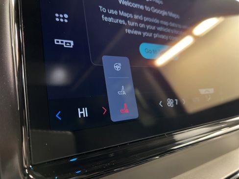 New 2025 Ford Expedition Active image 13