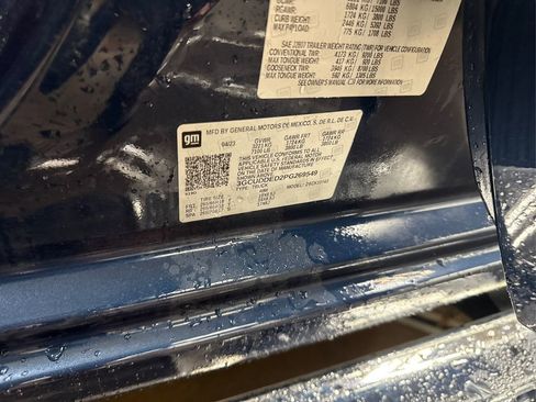 Used 2023 Chevrolet Silverado 1500 LT w/ Z71 Off-Road Package image 17