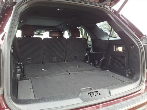 Used 2022 Ford Explorer Platinum w/ Equipment Group 601A image 14