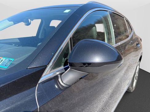 Used 2022 Buick Envision Essence w/ Safety Package AWD/4WD image 11