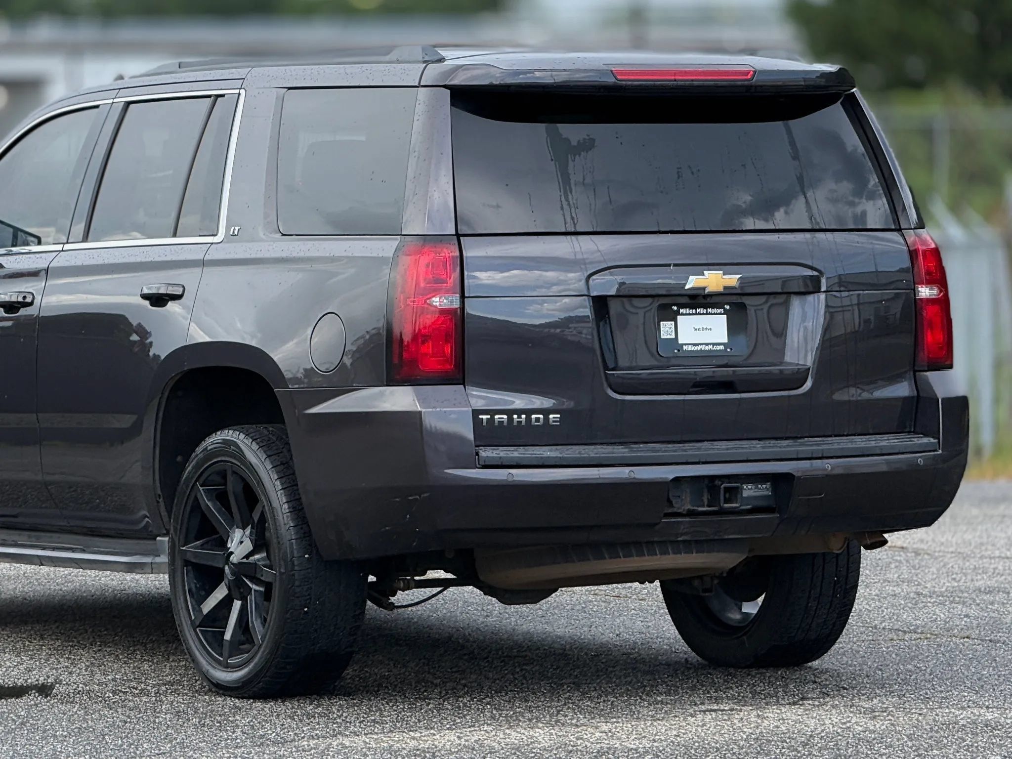Used 2018 Chevrolet Tahoe LT AWD/4WD image 16