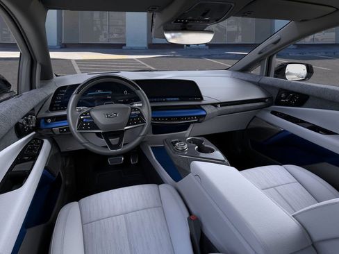 New 2026 Cadillac Optiq Luxury 2 image 15