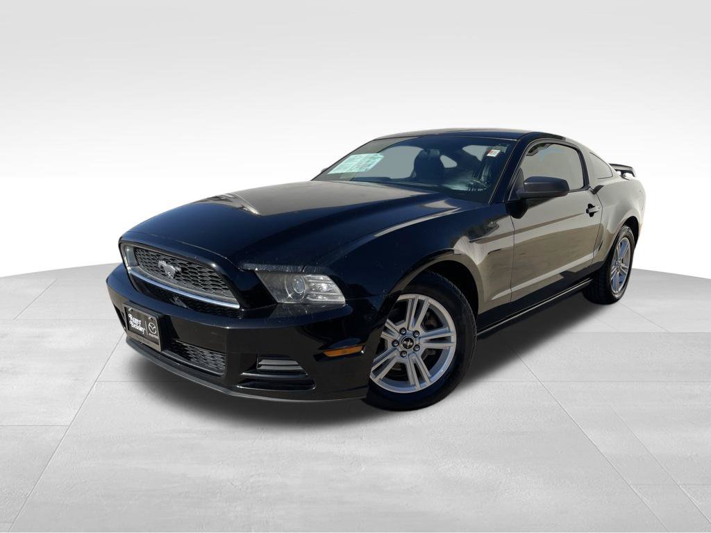 Used 2014 Ford Mustang Coupe RWD image 1