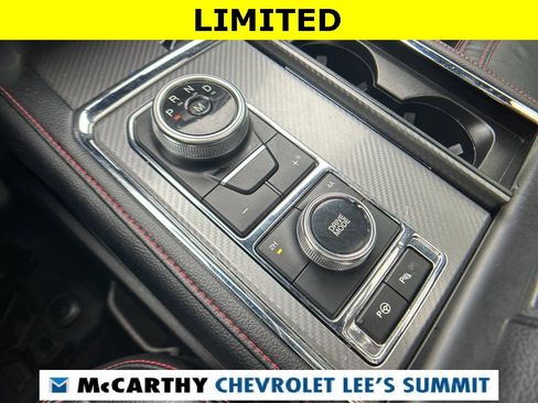 Used 2021 Ford Expedition Limited image 11